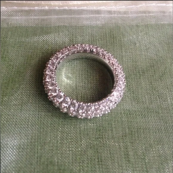 New Woman’s 18K Gold Plated Sterling Silver 3 Row White Sapphire Eternity Ring - Picture 4 of 10